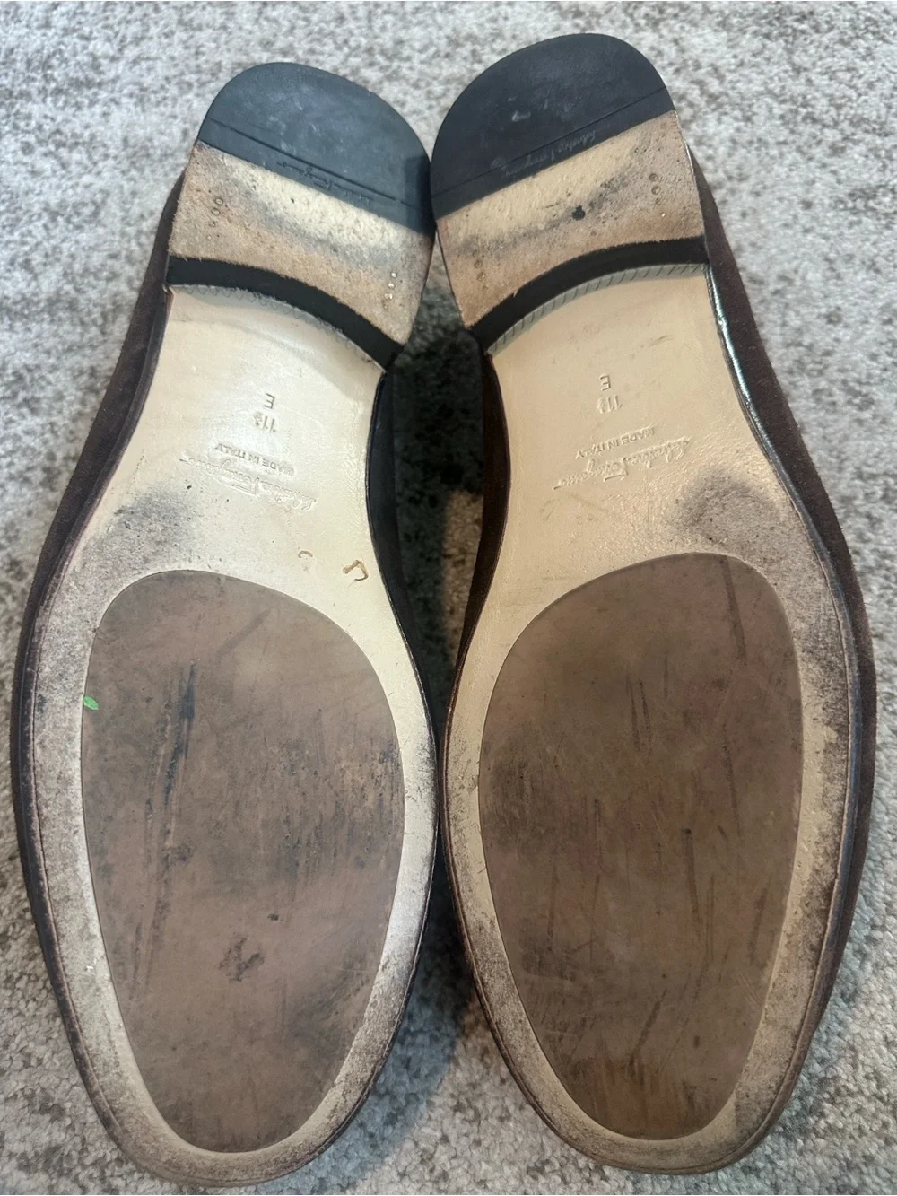 SALVATORE FERRAGAMO Mens Brown Suede Gancini Loafers 11.5